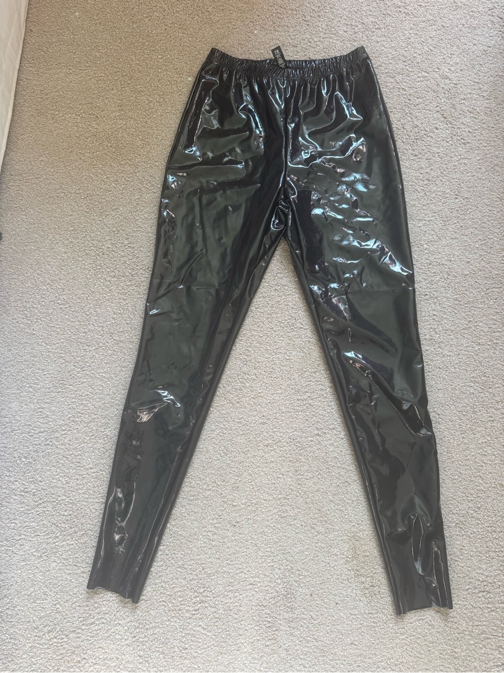 SKIMS pleather leggings